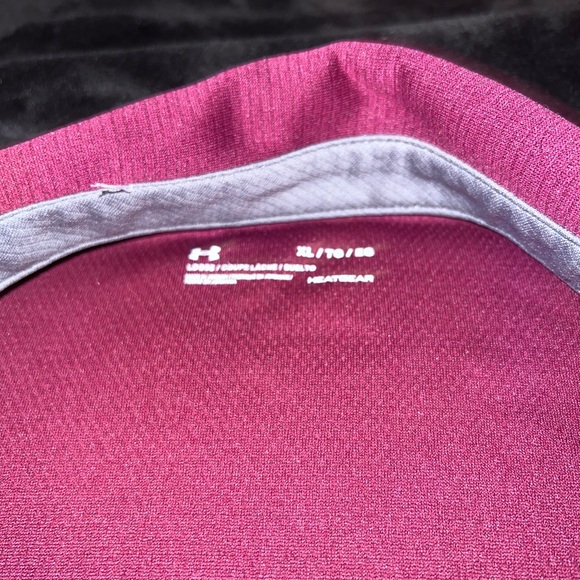 Men’s Under Armor polo XL Maroon - Picture 2 of 2